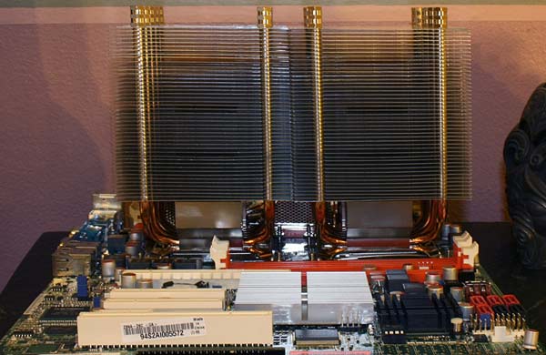 dual Intel x5570 xeon CPUs on an ASUS Z8NA-D6C 1366 Nehalem mainboard